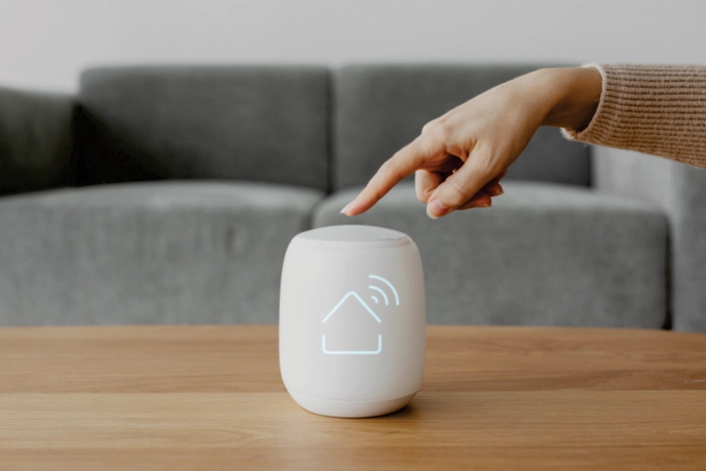 Voice Control, Sensors, or Schedules? How to Automate Your Home Right
